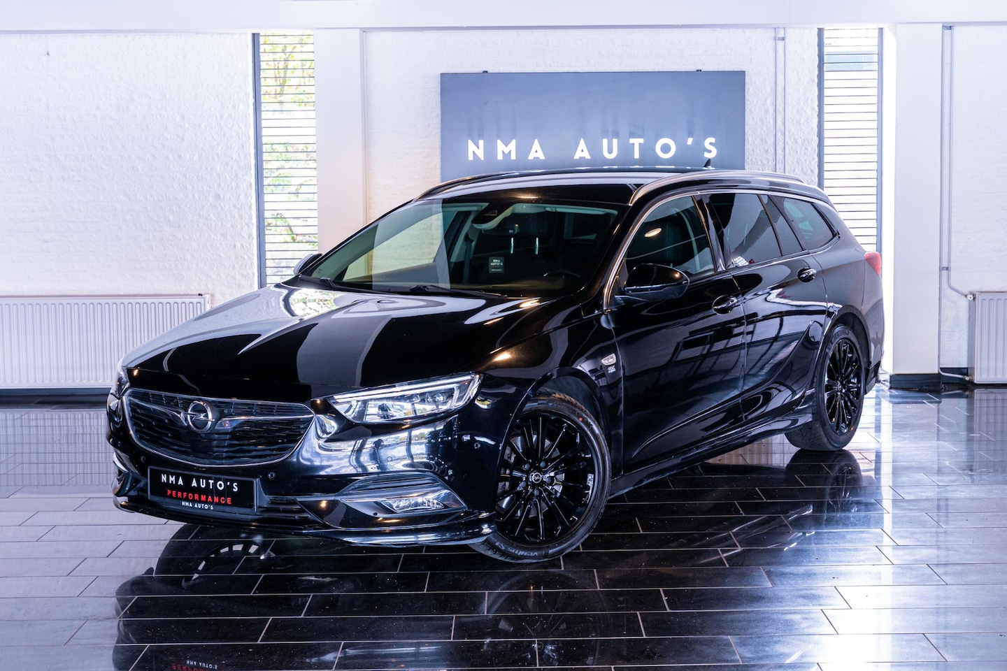 Opel Insignia Sports Tourer - 1.5 Turbo Innovation ACC | HEAD-UP | CARPLAY | GARANTIE | LUX | KEYLESS | DODEHOEK - AutoWereld.nl