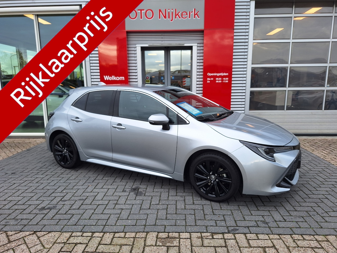 Toyota Corolla - 1.8 Hybrid Dynamic Limited - AutoWereld.nl