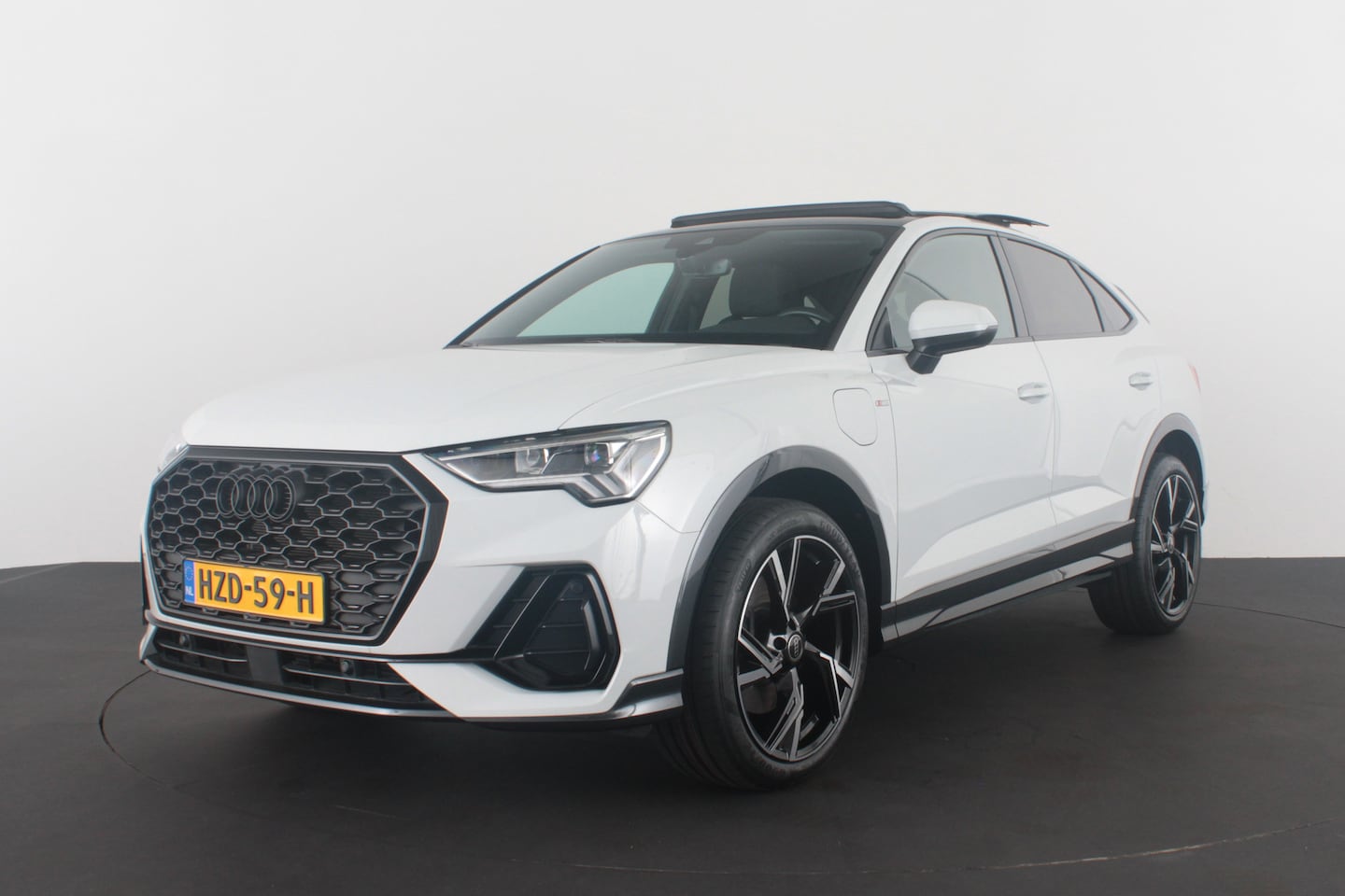 Audi Q3 Sportback - 45 TFSI e S line Edition > 245pk/Pano.schuif/Black pakket/20inch/Audi Sound-systeem - AutoWereld.nl