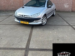 Peugeot 206 CC - 2.0-16V