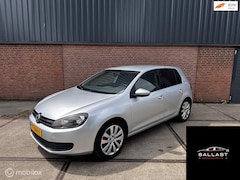 Volkswagen Golf - 1.4 Easyline