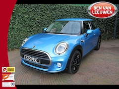 MINI Cooper - 1.5 One Pepper F56 LCI met LED, Park ass., Clima, BT en 16"