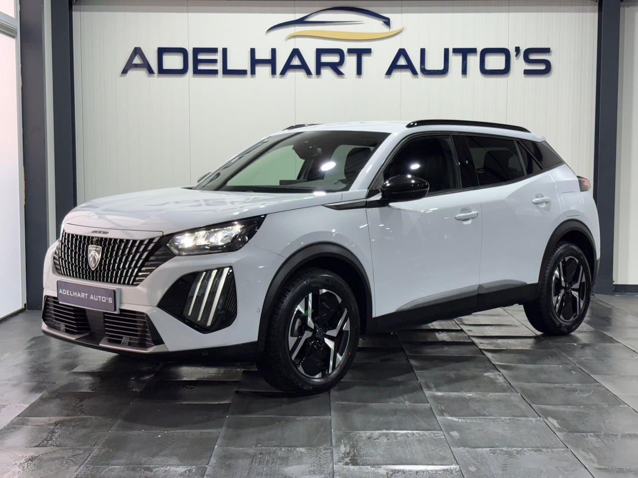 Peugeot 2008 - 1.2 PureTech 130 Allure Automaat / Apple Carplay / Camera / Cruise control / Climate contr - AutoWereld.nl