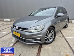 Volkswagen Golf - 1.0 TSI Navi / Automaat / Cruise / Stoelverwarming / Clima / PDC