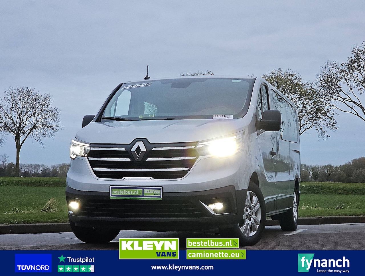 Renault Trafic - 2.0 DCI ac aut. 8 pers EURO6 - AutoWereld.nl
