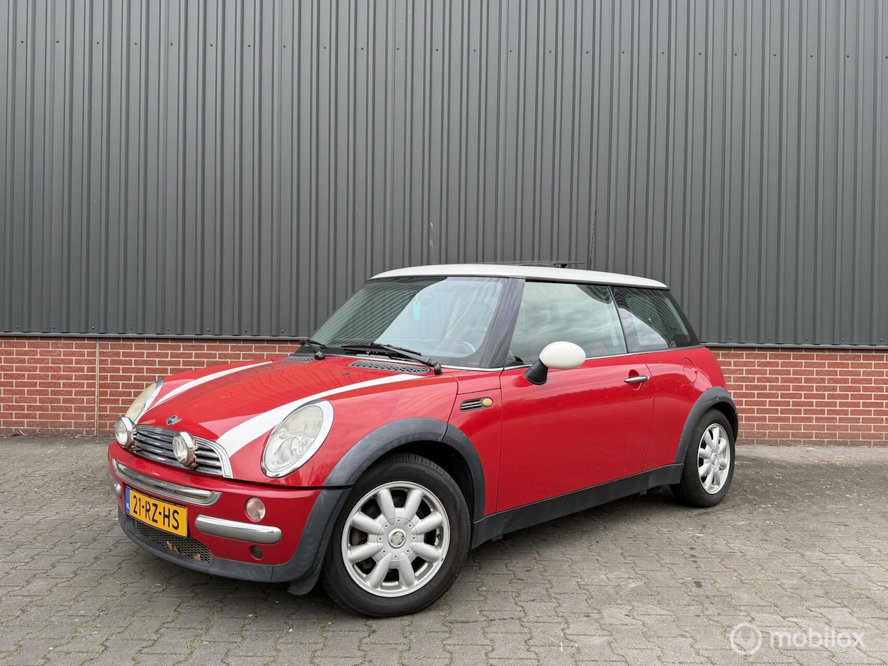 MINI Cooper - Mini 1.6 Chili Airco Cruise Dak Apk - AutoWereld.nl