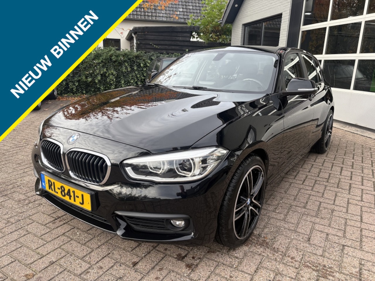 BMW 1-serie - 118 Executive Au 118i Executive - AutoWereld.nl