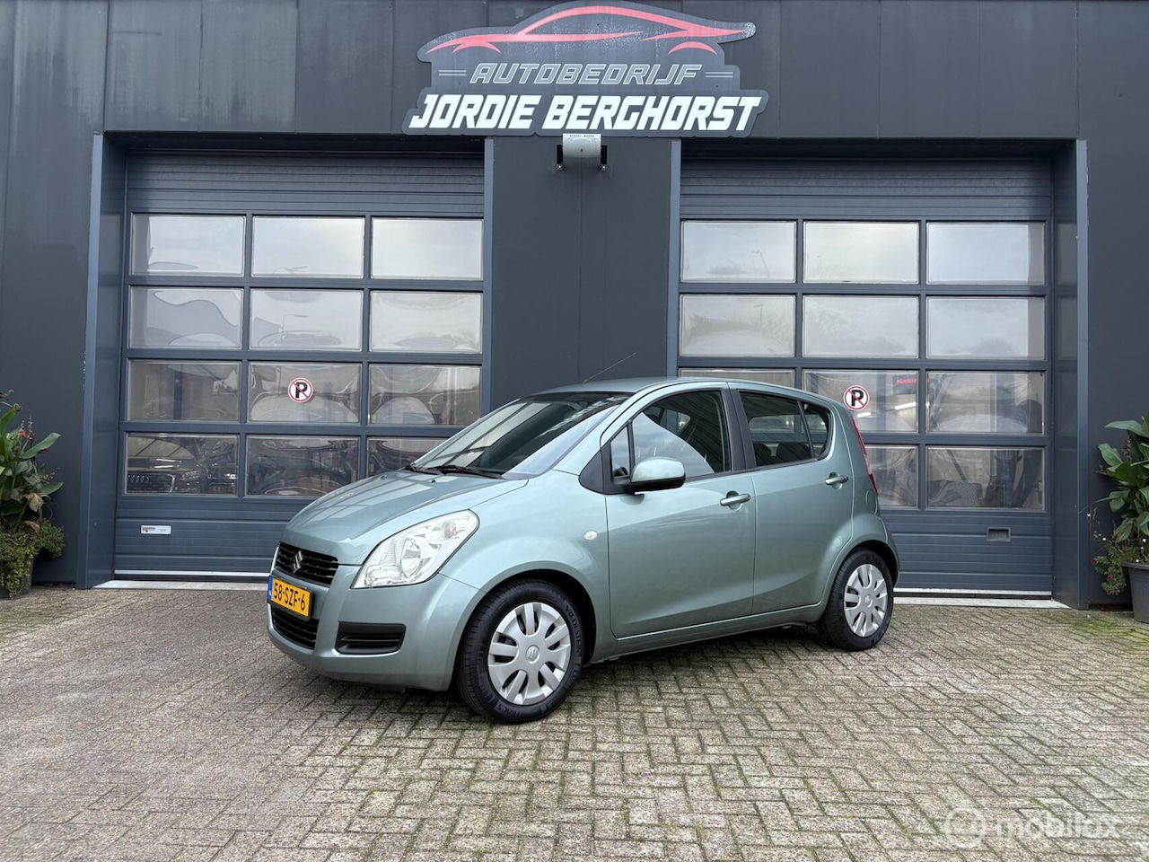 Suzuki Splash - 1.0 VVT Comfort 1.0 VVT Comfort - AutoWereld.nl