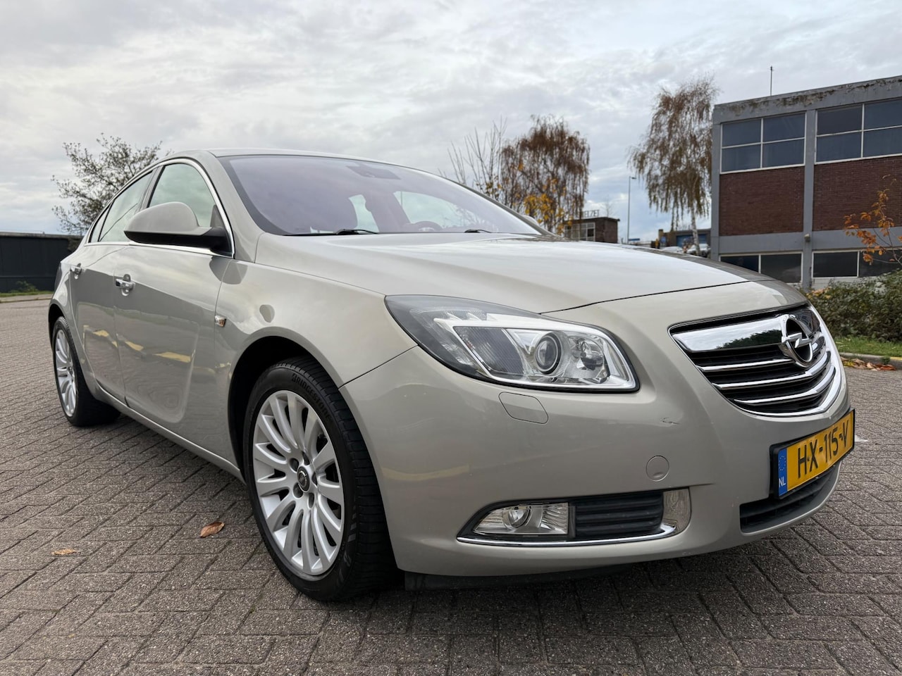 Opel Insignia - 2.0 T Executive 2.0 T Executive - AutoWereld.nl