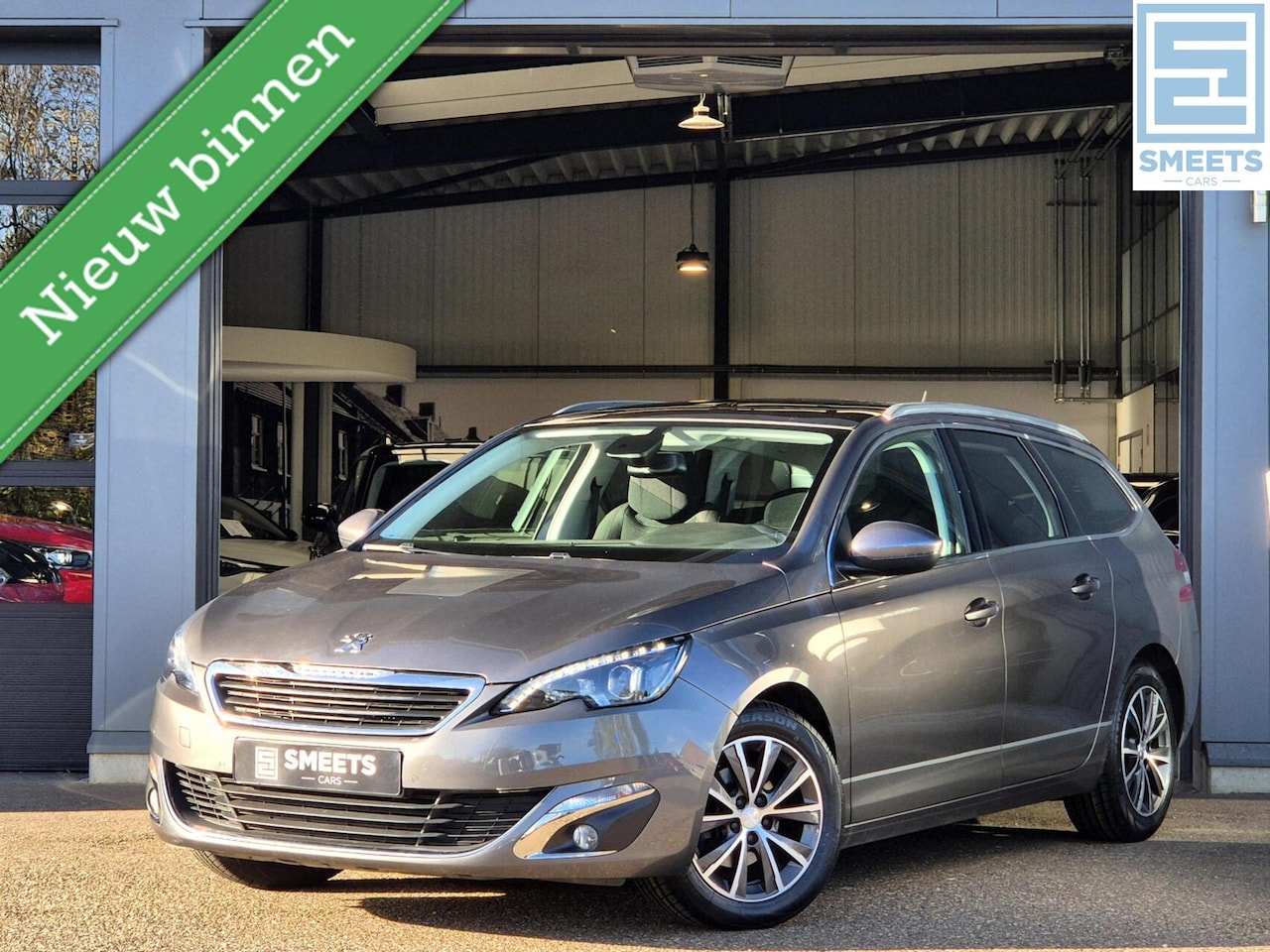 Peugeot 308 SW - 1.2 PureTech Allure |Pano|Navi|Cam|Cruise|PDC - AutoWereld.nl