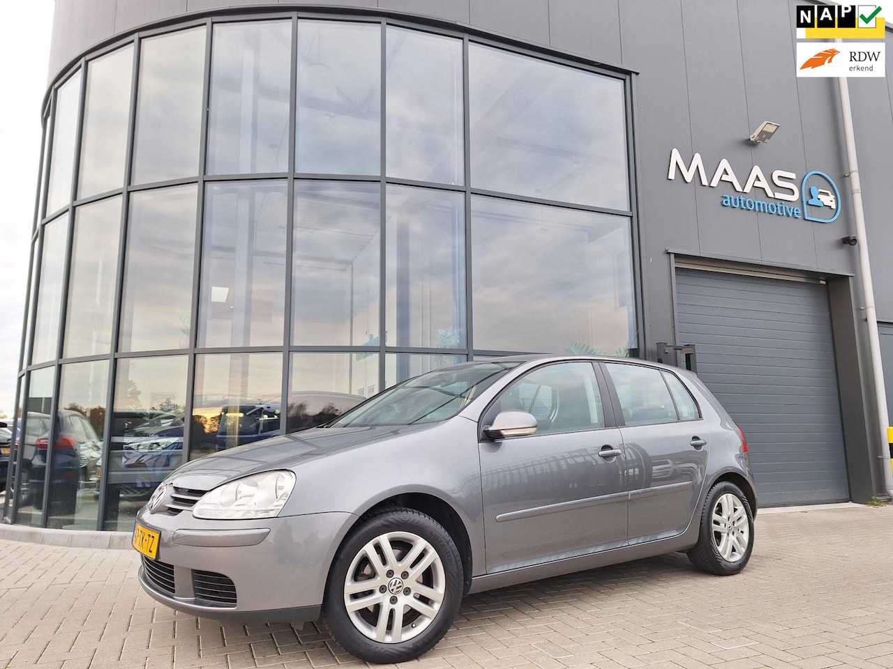 Volkswagen Golf - 1.6 FSI Optive 1.6 FSI Optive - AutoWereld.nl