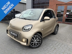 Smart Fortwo - EQ Comfort PLUS 18 kWh | VOL | Pano | JBL | Camera | Stoelverwarming | Exclusive pakket