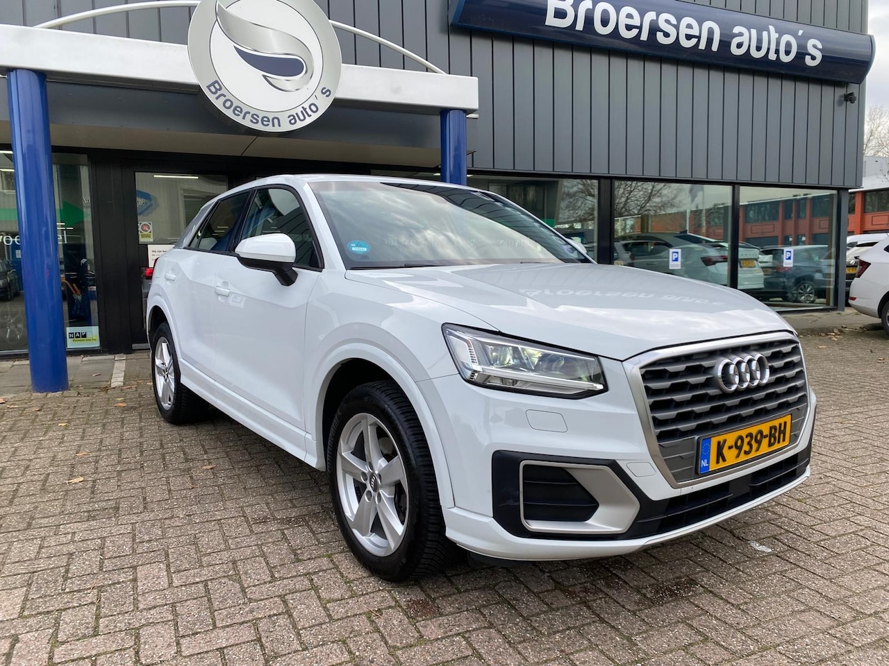 Audi Q2 - 35 TFSI 150pk S tronic Sport met Trekhaak, Stoelverwarming en Apple/Android auto - AutoWereld.nl