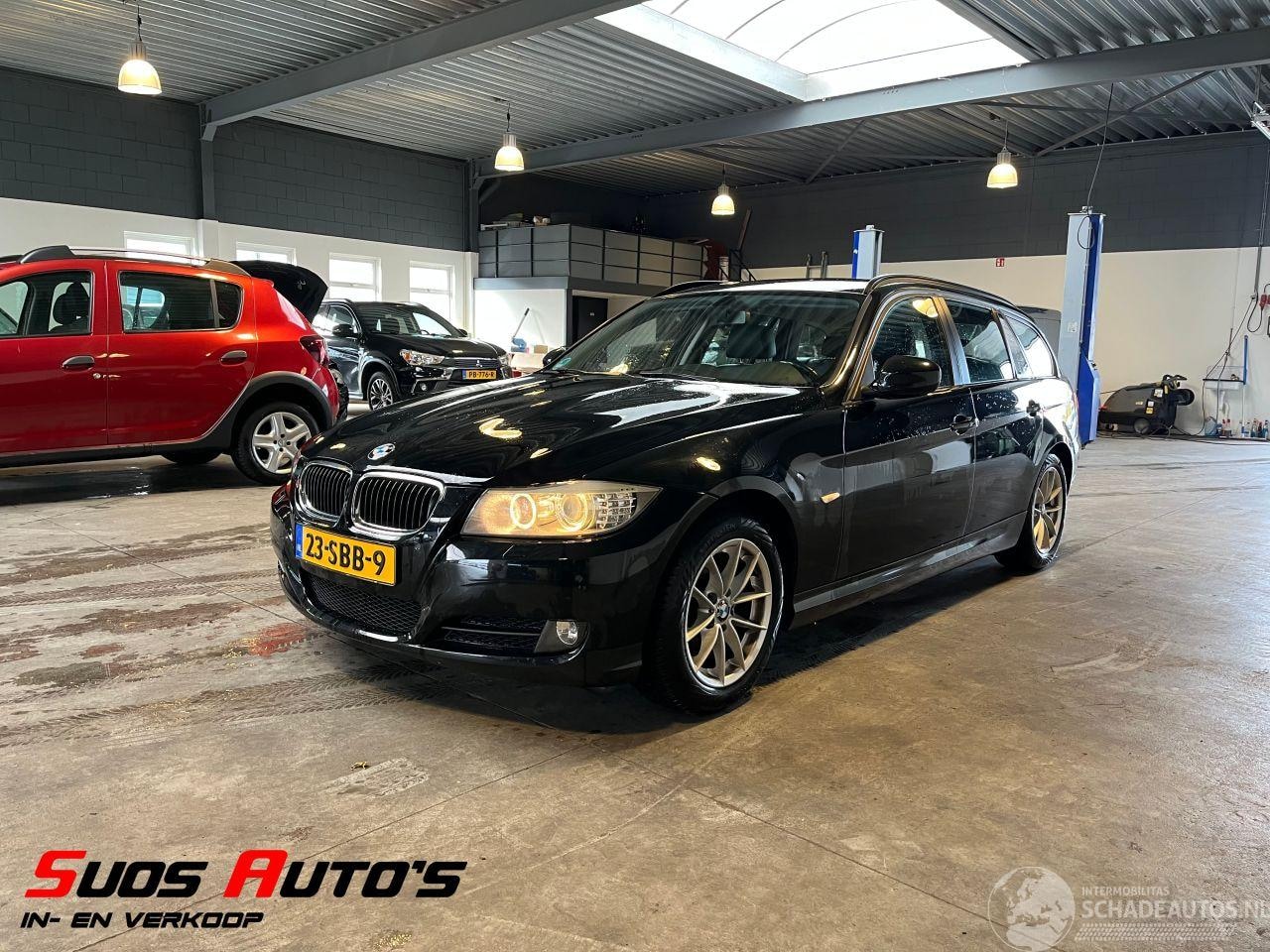 BMW 3-serie Touring - 320i Luxury Line NL NAP!