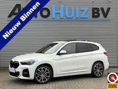 BMW X1 - xDrive25e High Executive M Sport LED Head-Up Display Panoramadak Trekhaak Elek. Stoelverst