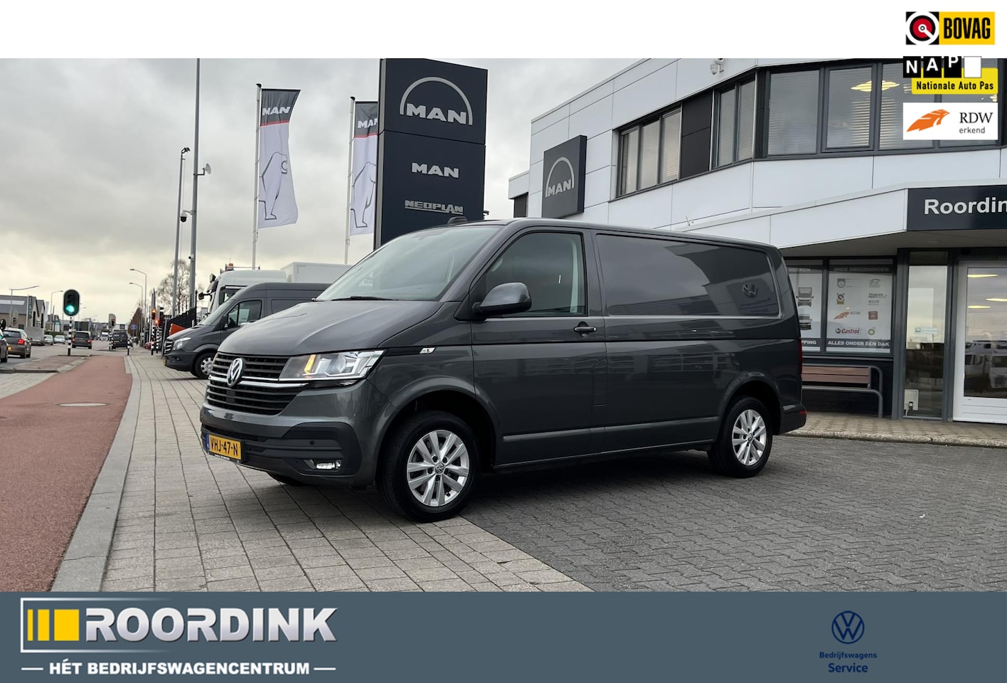 Volkswagen Transporter - Highline 150 pk, super nette T6.1 - AutoWereld.nl