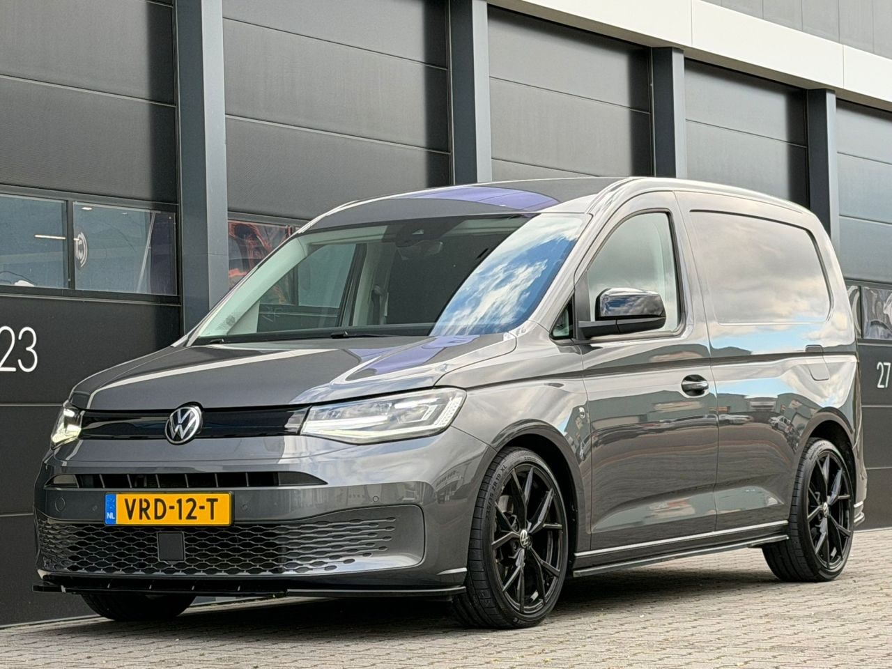 Volkswagen Caddy - 2.0 TDI 75 EDITION Leer Camera - AutoWereld.nl