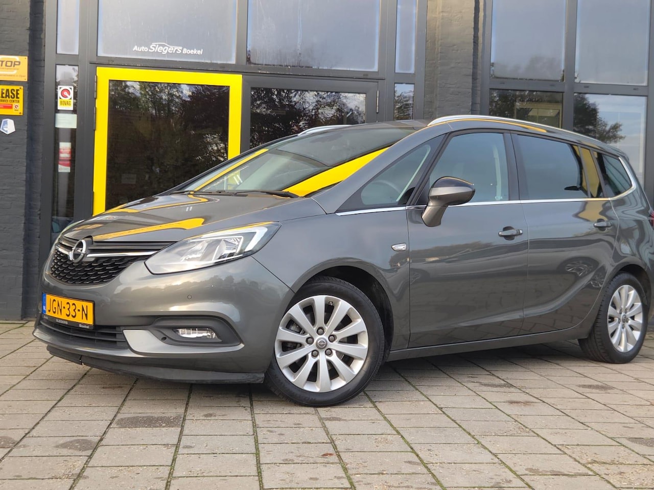 Opel Zafira - 1.4 Turbo Innovation Automaat | Trekhaak | Parkeersensoren| Navi | Tel | Climate Contr | C - AutoWereld.nl