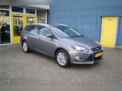 Ford Focus Wagon - 1.0i EcoBoost Titanium, 125 pk, Airco/ECC, Navi, Nieuwe APK