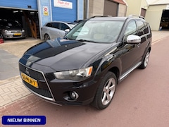 Mitsubishi Outlander - 2.0 Automatic 2011 LEDER + Navi ex BPM NAP + Boekjes zijn aanwezig