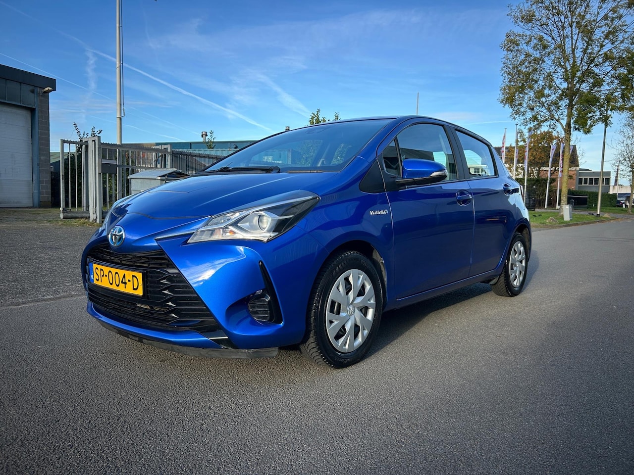 Toyota Yaris - 1.5 Hybrid Aspiration Dealer Onderhouden - AutoWereld.nl