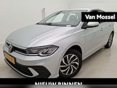 Volkswagen Polo - 1.0 TSI Life | 95 PK | Automaat | Digital Cockpit | Parkeercamera | Apple Carplay/Android