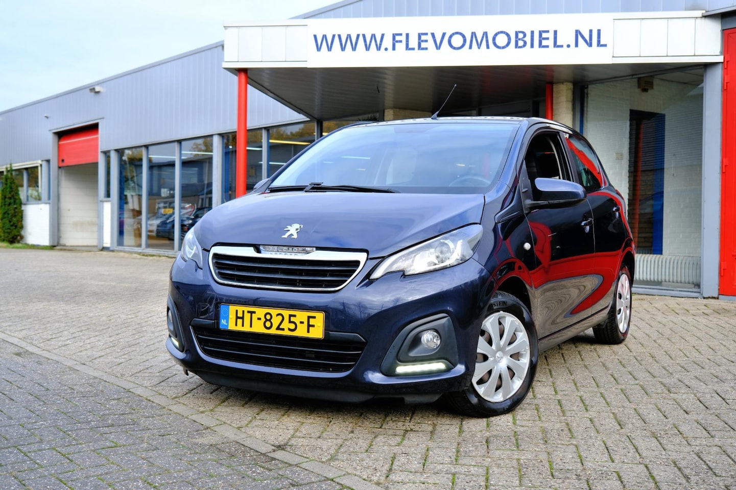 Peugeot 108 - 1.0 e-VTi Active 5-drs Airco|LED dagrij - AutoWereld.nl