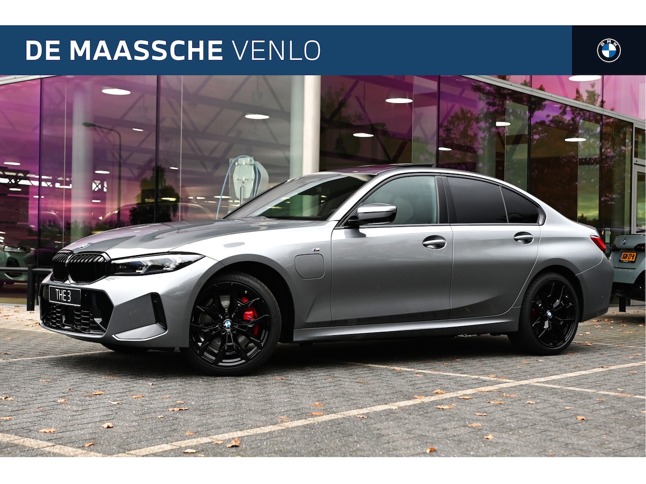 BMW 3-serie - 330e High Executive M Sport Automaat / Schuif-kanteldak / Sportstoelen / Adaptieve LED / P - AutoWereld.nl