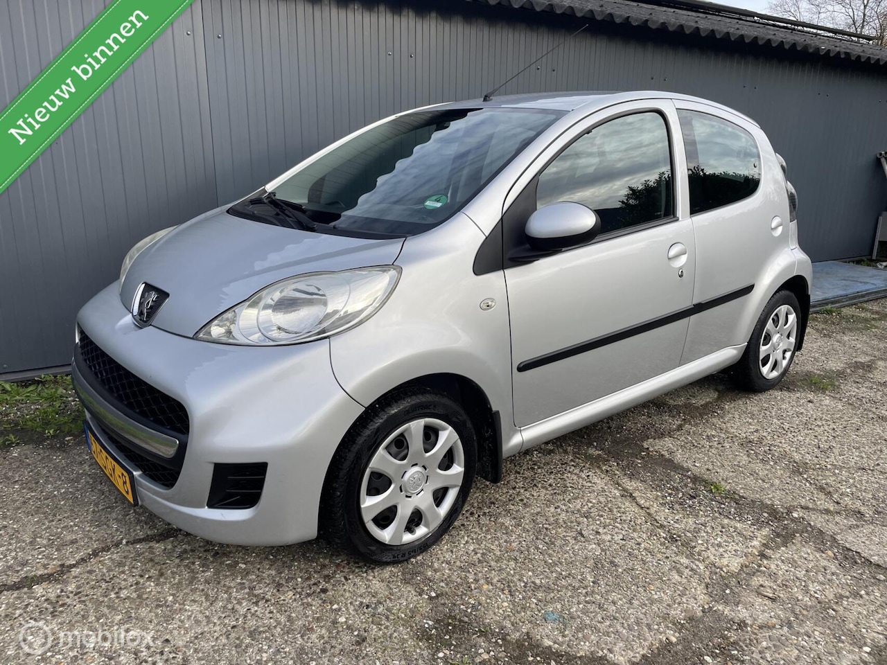 Peugeot 107 - 1.0-12V XS Airco, Stuurbekrachtiging, 5-Deurs! - AutoWereld.nl
