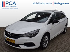 Opel Astra Sports Tourer - 1.2 Business Elegance | Trekhaak | Camera | NL-Auto