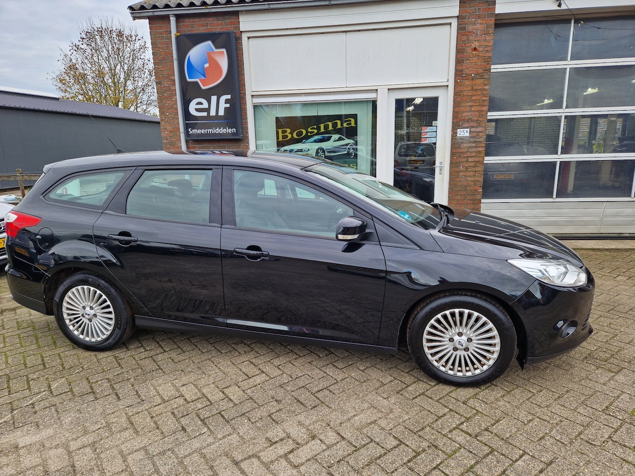 Ford Focus Wagon - 1.6 TDCI "Lease Trend" Airco - Navi - Cruise - Apk 01-03-2026 !! - AutoWereld.nl