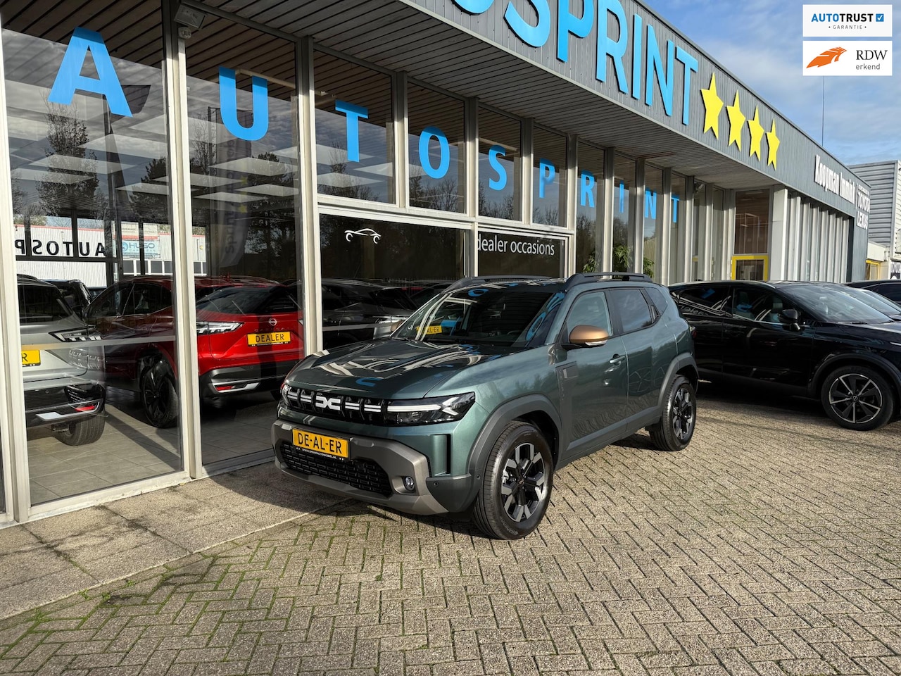 Dacia Duster - 1.6 Hybrid 140 Extreme 7p. / ACHTERUITRIJCAMERA / CARPLAY - AutoWereld.nl