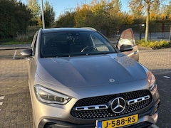 Mercedes-Benz GLA-Klasse - 200 Business AMG l Pano l Sfeer