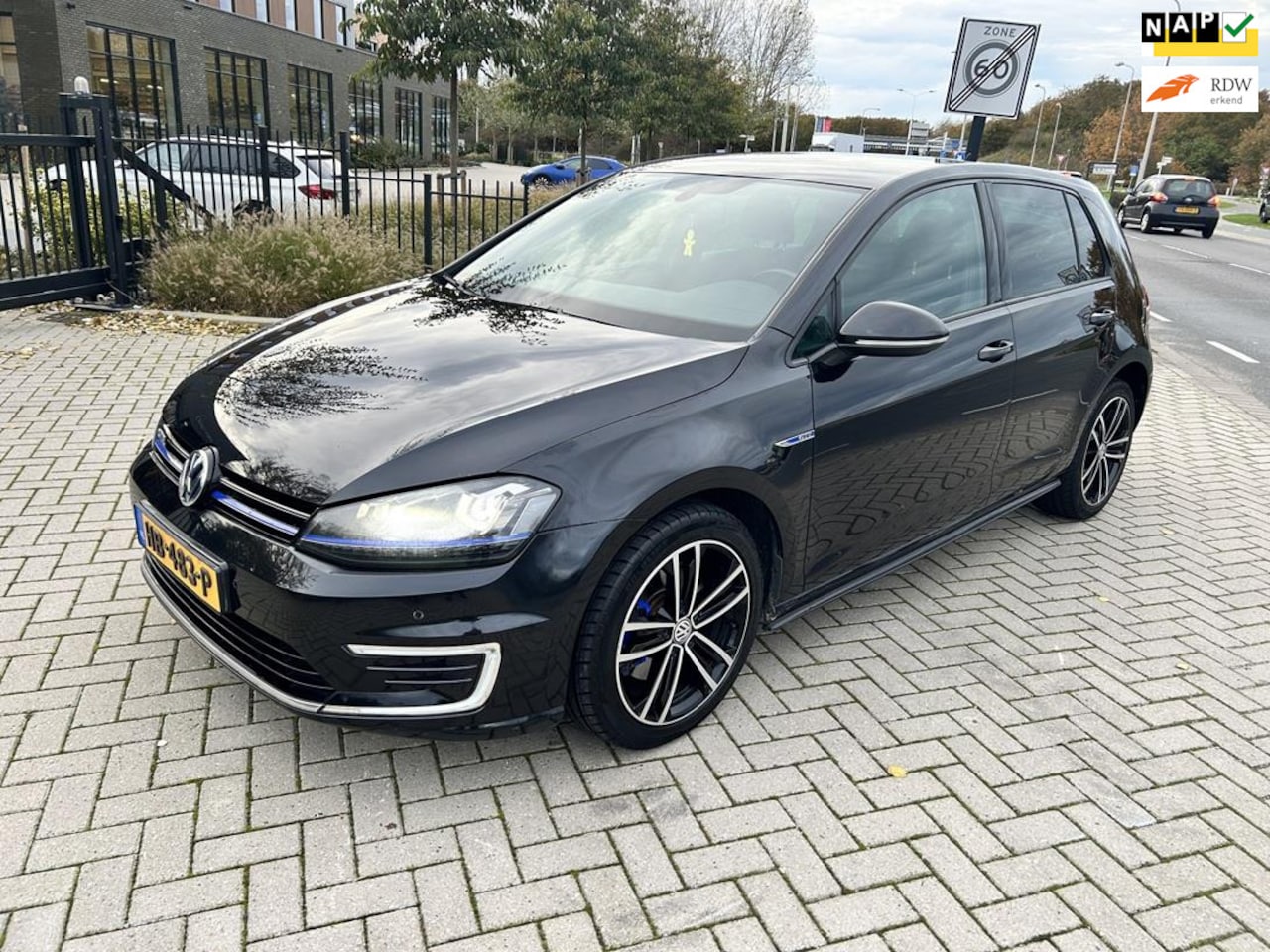 Volkswagen Golf - 1.4 TSI GTE 2015! NAVI! Nette auto! NWE APK! - AutoWereld.nl
