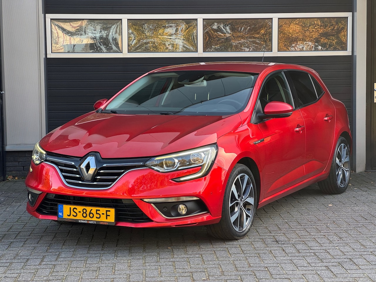 Renault Mégane - 1.2 TCe Bose Groot Navi, Keyless, Cruise, Climate Control, NAP - AutoWereld.nl