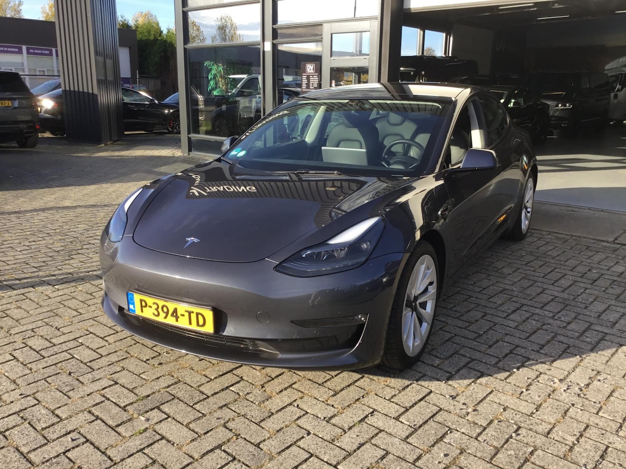 Tesla Model 3 - Long Range RWD Long Range AWD 75 kWh ENHANCED/VERLENGDE GARANTIE - AutoWereld.nl