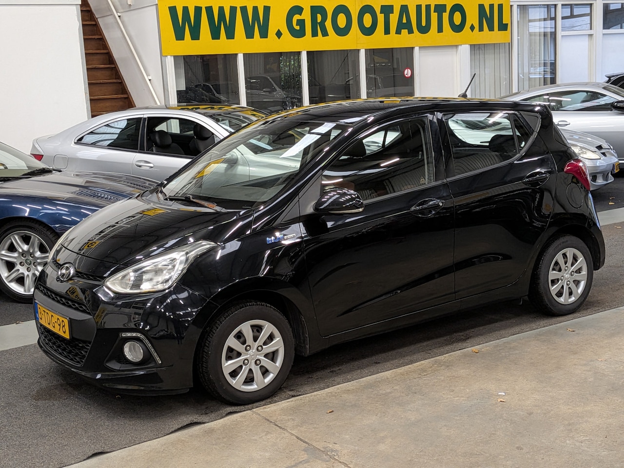 Hyundai i10 - 1.0i i-Motion Comfort Plus Airco, Stuurbekrachtiging - AutoWereld.nl