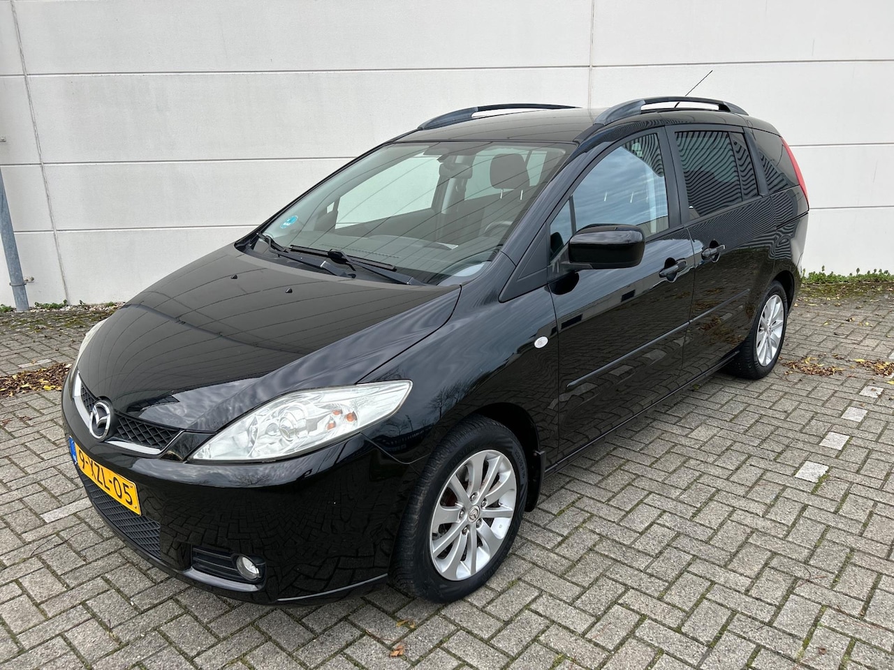 Mazda 5 - 1.8 Executive Airco Carplay Trekhaak 7-Persoons Dubbele Schuifdeur - AutoWereld.nl
