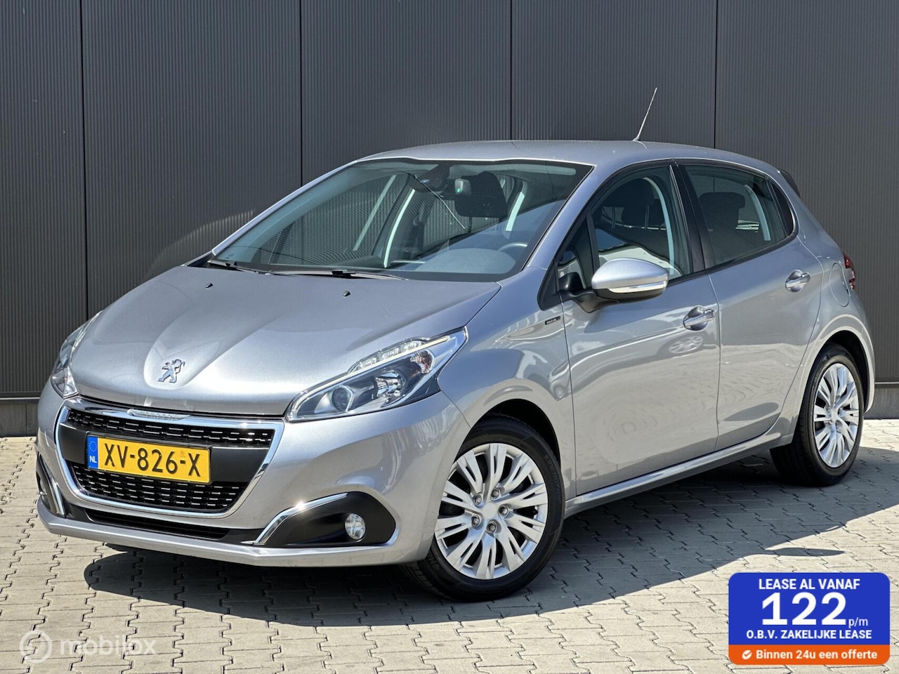 Peugeot 208 - 1.2 83PK Signature | CRUISE | NAVI | CARPLAY | - AutoWereld.nl