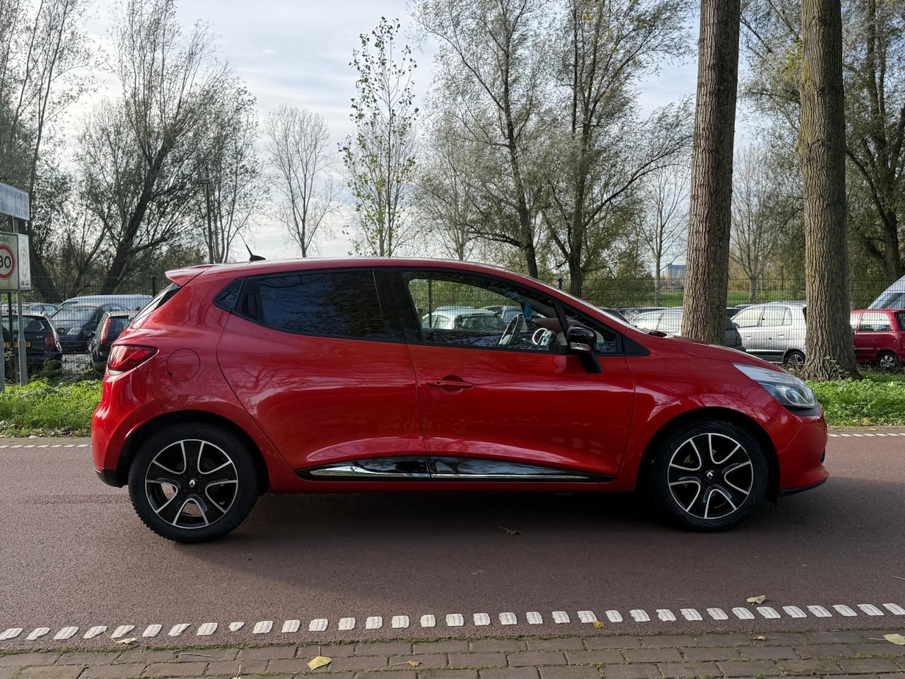 Renault Clio - 0.9 TCe Dynamique AIRCO!SFEERVERLICHTING!5DEURS! - AutoWereld.nl