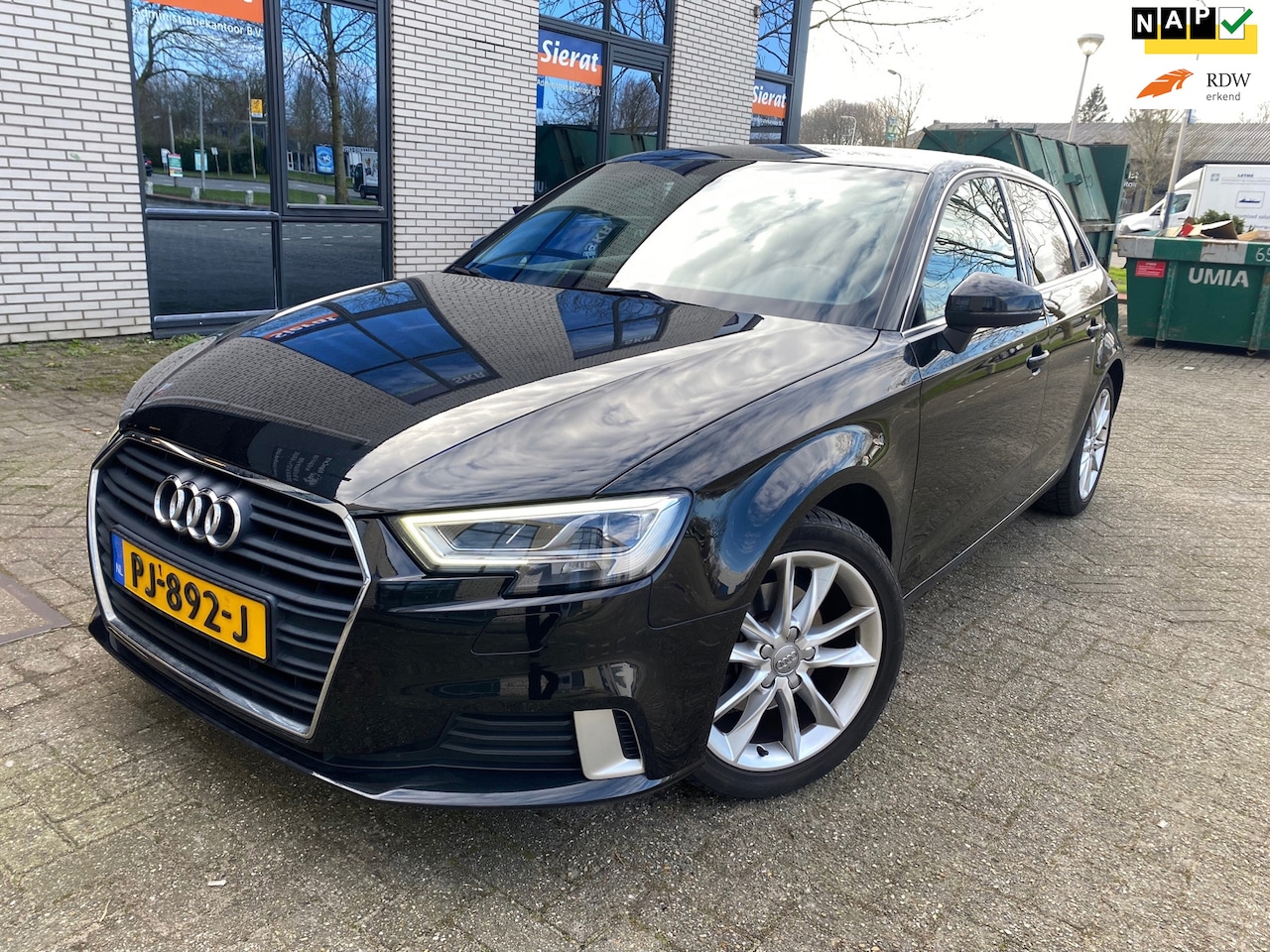 Audi A3 Sportback - 1.0 TFSI Sport Lease Edition / NAP / APK / PDC / AIRCO / 5DRS / BOEKJES / ALM VELGEN / ZEE - AutoWereld.nl