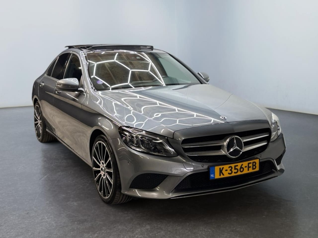 Mercedes-Benz C-klasse - 180 Business Solution Avantgarde | Panoramadak | Groot Navigatie - AutoWereld.nl