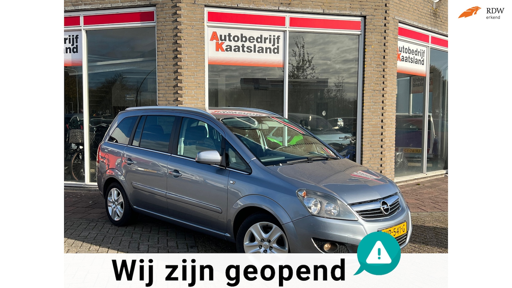 Opel Zafira - 1.6 111 years Edition 7 Pers. - Cruise - Trekhaak - 2011 - AutoWereld.nl