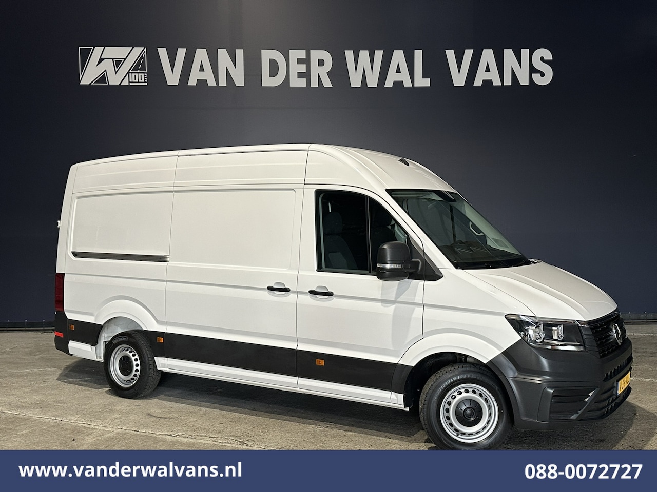 Volkswagen Crafter - 2.0 TDI 141pk L3H3 L2H2 Euro6 Airco | Camera | Apple Carplay | Android Auto | Cruisecontro - AutoWereld.nl