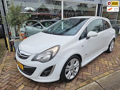 Opel Corsa - 1.2-16V Opc Line/sport, leuke uitstraling