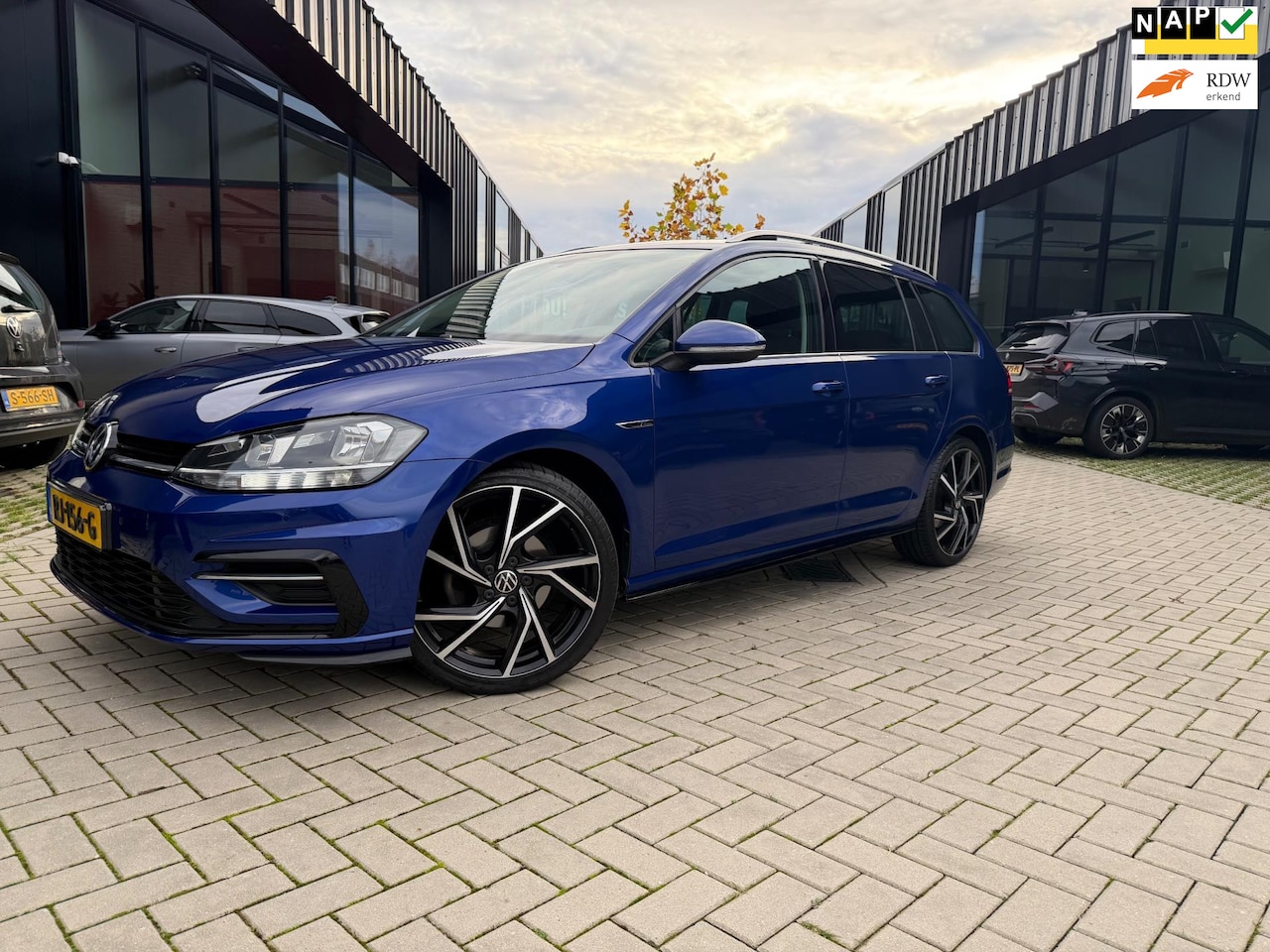 Volkswagen Golf Variant - 1.0 TSI Highline Business R Automaat Clima Virtual NL Auto NAP - AutoWereld.nl