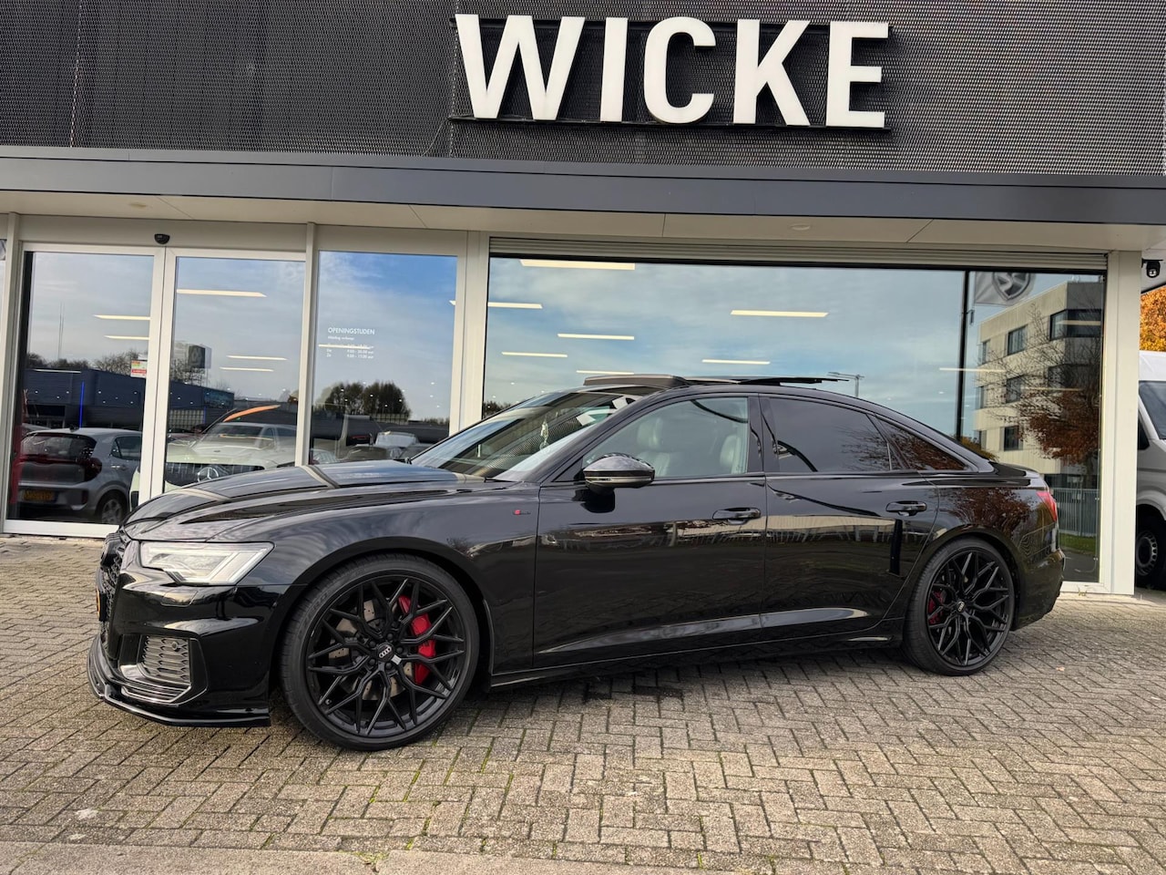 Audi A6 Limousine - 55 TFSI quattro Maxton Pano Stoelkoeling Massage - AutoWereld.nl