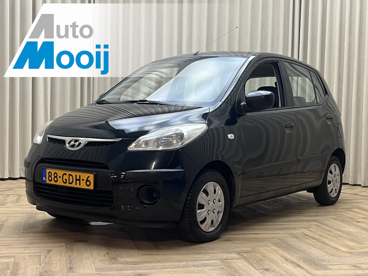 Hyundai i10 - 1.1 Active Cool *Org.NL!* Airconditioning / Elektrisch Pakket / Zeer Weinig KM - AutoWereld.nl