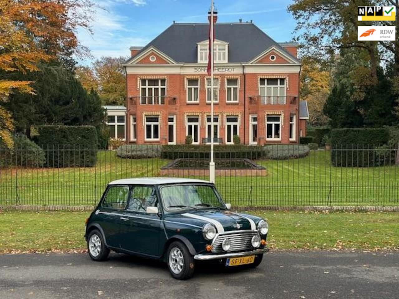 MINI Cooper - Mini 1.3 Mini Cooper 1,3 i British Racing Green ( 5841 KM originele NLD geleverd) - AutoWereld.nl