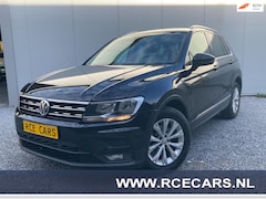 Volkswagen Tiguan - 1.4 TSI Comfortline Business |DSG | ACC |Trekhaak |Massagestoel|Stoel/stuurverw |Dealer on